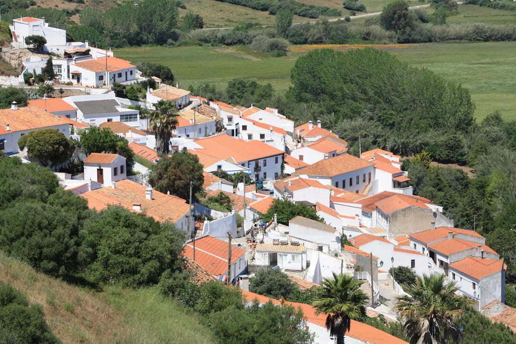 Monte Da Sapaleira Guest House Aljezur Bilik gambar